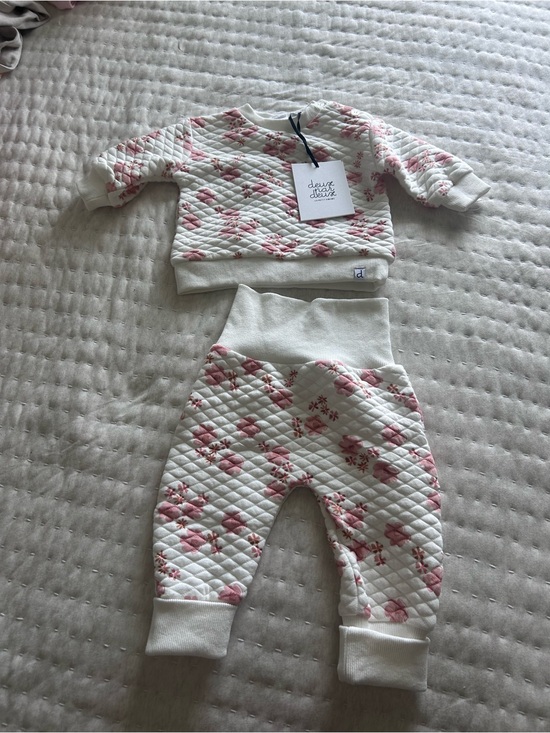 deux par deux Other - deux par deux Cream Quilted Baby Set with Pink Floral Print